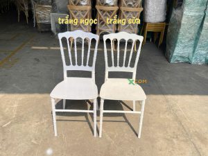 ghế napoleon nhựa màu trắng