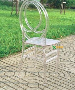 ghế chanel trong suốt
